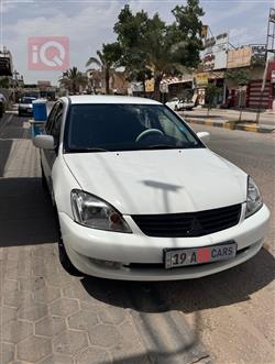 ميتسوبيشي لانسر